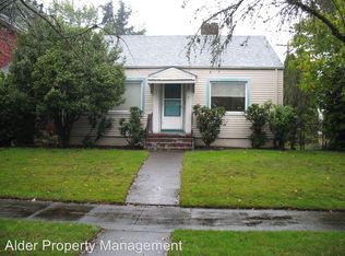 4335 NE Laurelhurst Pl, Portland, OR 97213