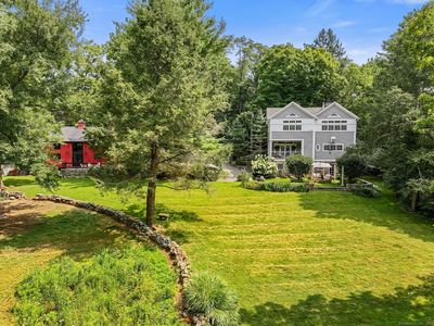898 Cross Highway, Fairfield, CT, 06824