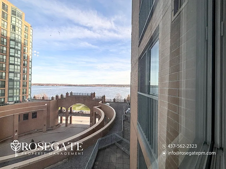140 Dunlop St E #511 — Photo 16