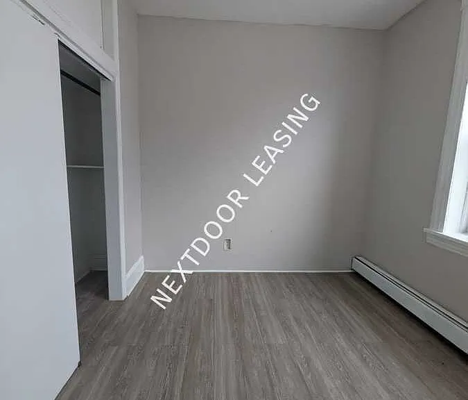 488 Kennedy Blvd #4M — Photo 5