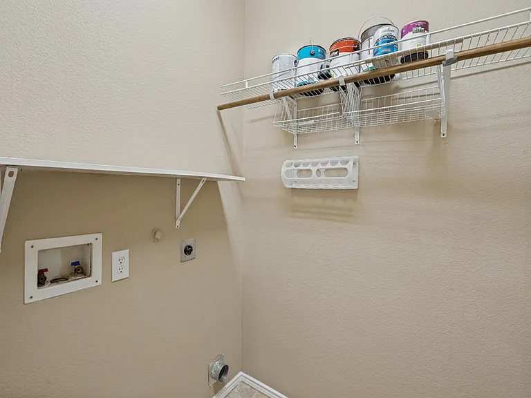 7048 Eagle Vail Dr — Photo 19