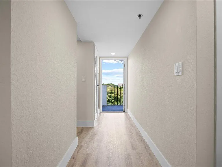 3100 W Rolling Hills Cir #707 — Photo 4