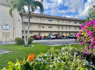 5071 W Oakland Park Blvd #211, Lauderdale Lakes, FL 33313