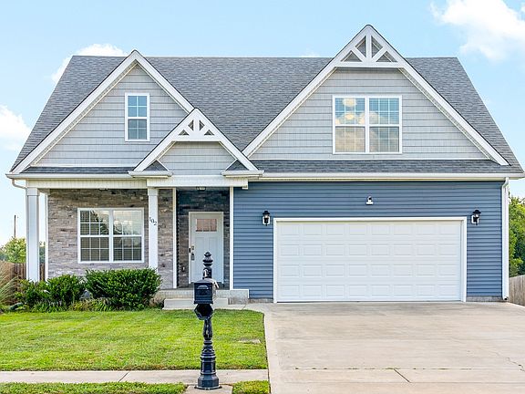 2nd image of 102 Sycamore Hill Dr