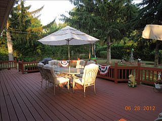 2nd image of 689 Hollybrook Dr