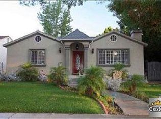 13556 Gilmore St, Van Nuys, CA 91401