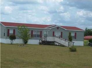 664 Ocheesee Landing Rd, Grand Ridge, FL 32442