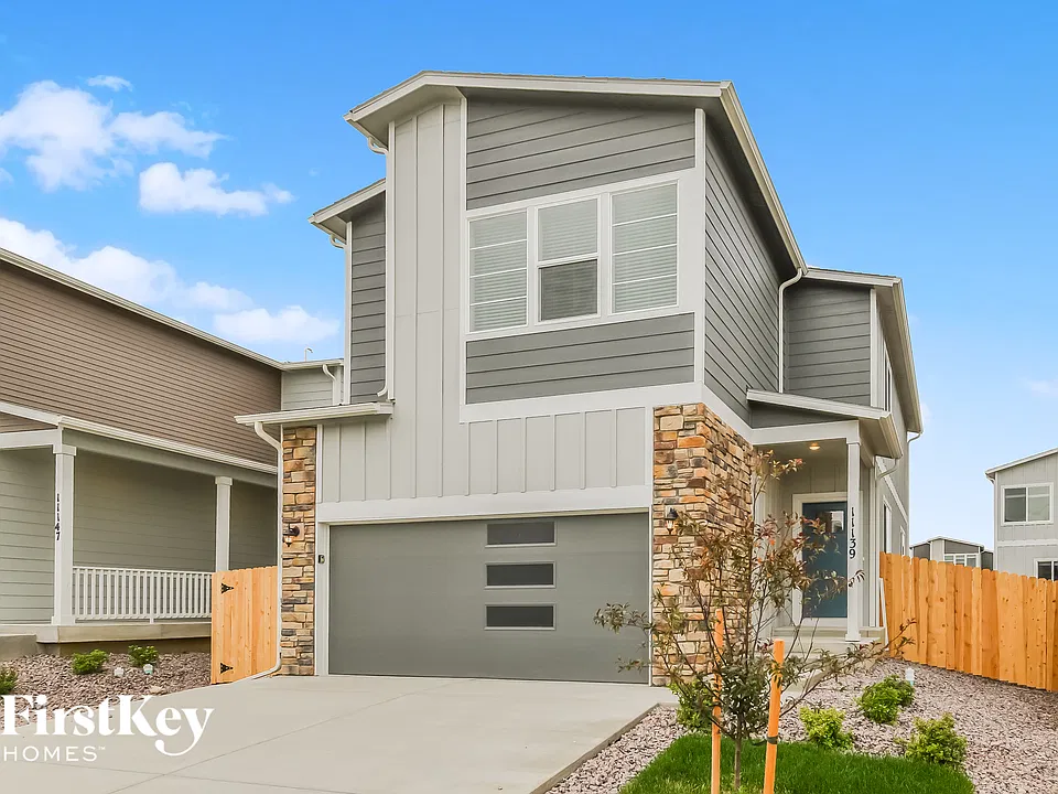 11139 Murrelet Dr