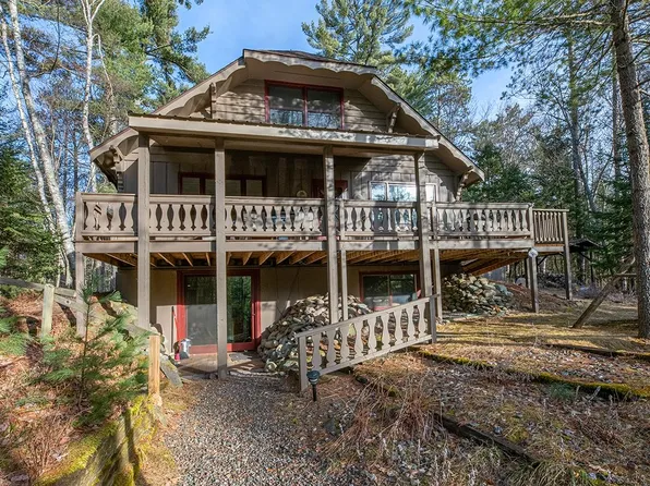 3659 Chain O Lakes Rd, Eagle River, WI 54521