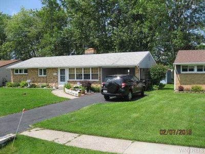 70 Heritage Rd, Tonawanda, NY, 14150