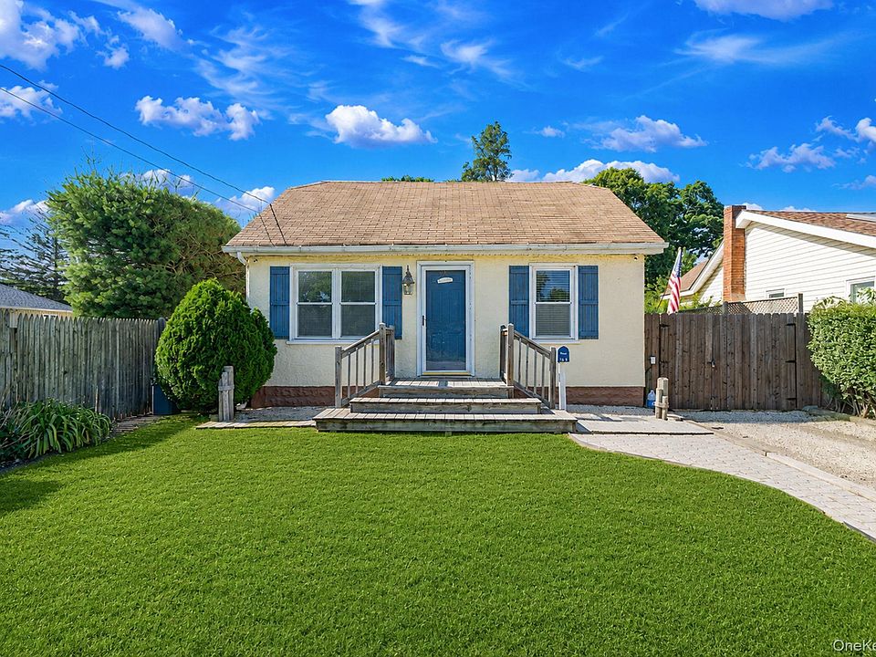 1st image of 7 Inca Drive
