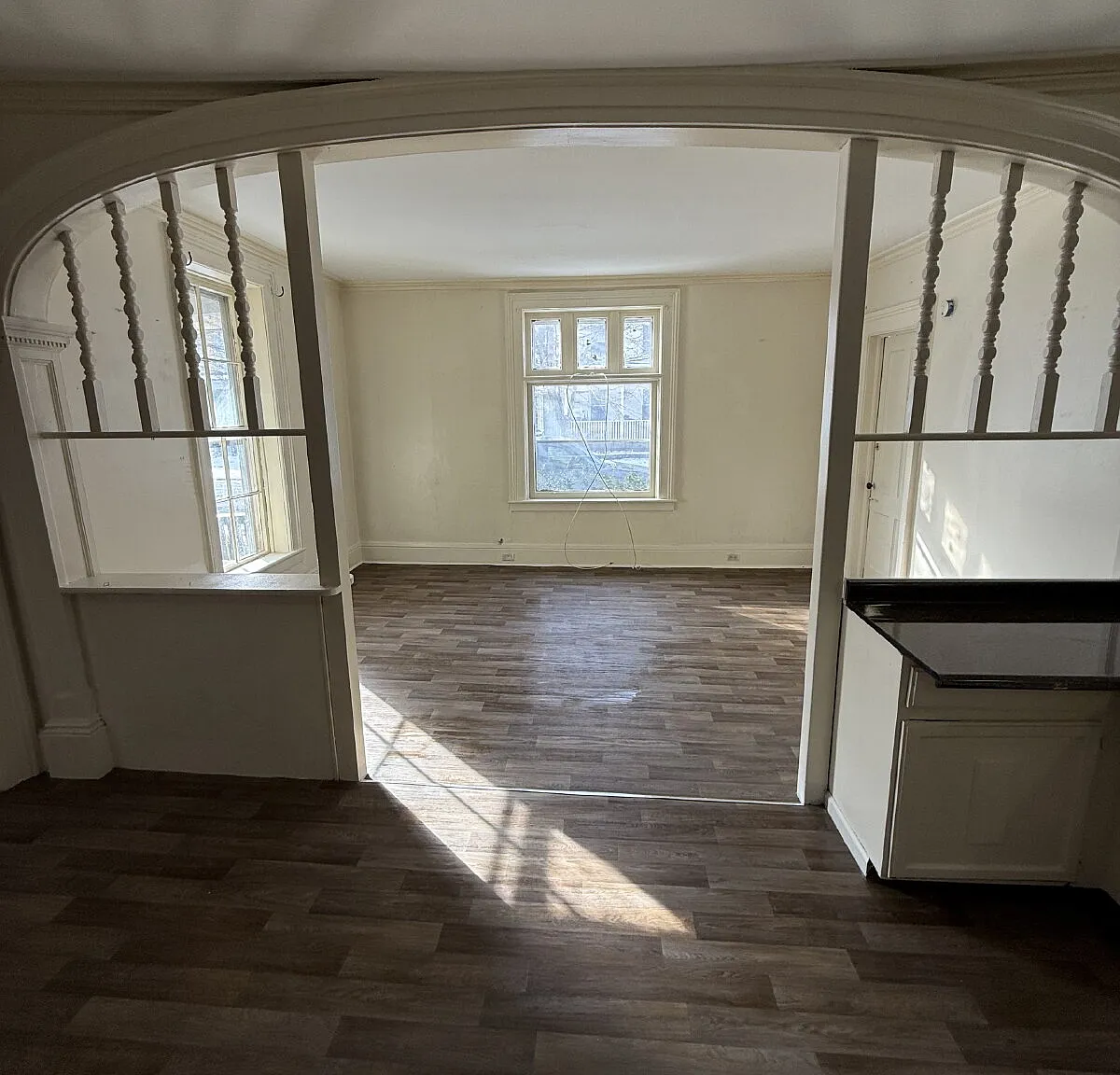 3 bed, 1.0 bath, $1,295 — Photo 4