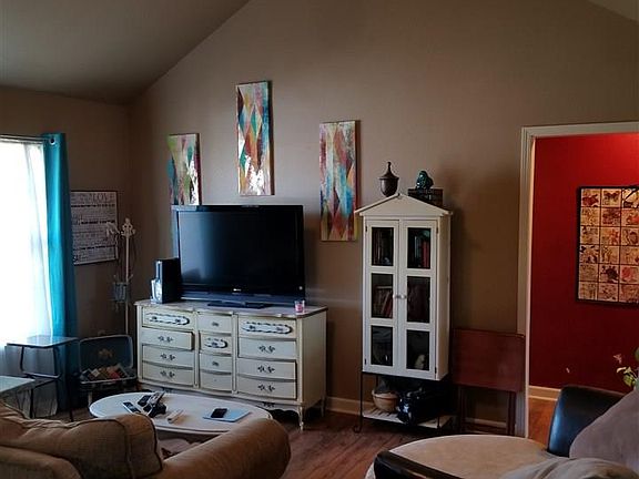 4th image of 117 Olyvia Cir