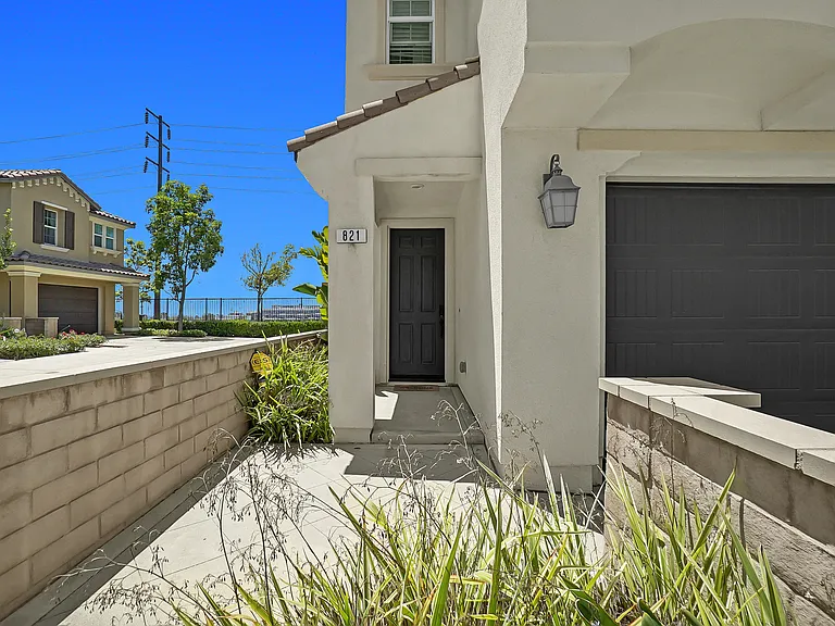 821 Parisa Pl — Photo 5