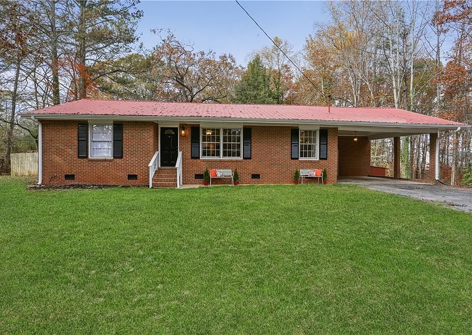 1st image of 137 Ann Dr
