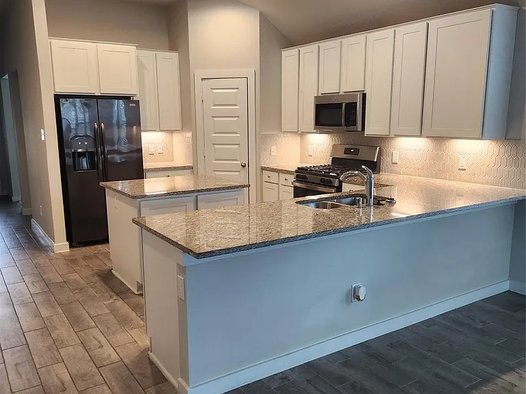 4326 Wyanngate Dr — Photo 4