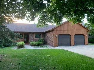 3104 E Marson Dr, Sioux Falls, SD 57103