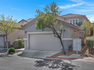 8833 Salvestrin Point Ave, Las Vegas, NV 89148