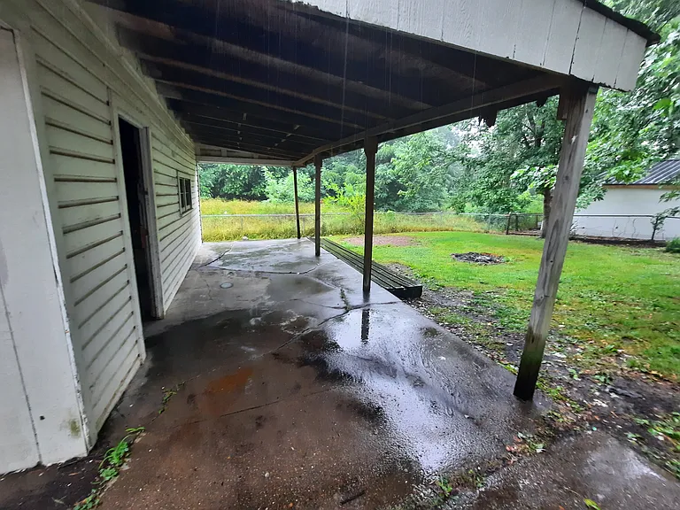 Carport