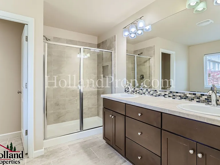 16735 NW Antonio St — Photo 15