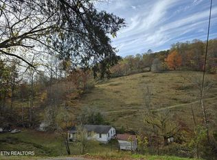 3263 Trents Chapel Rd, Sneedville, TN 37869