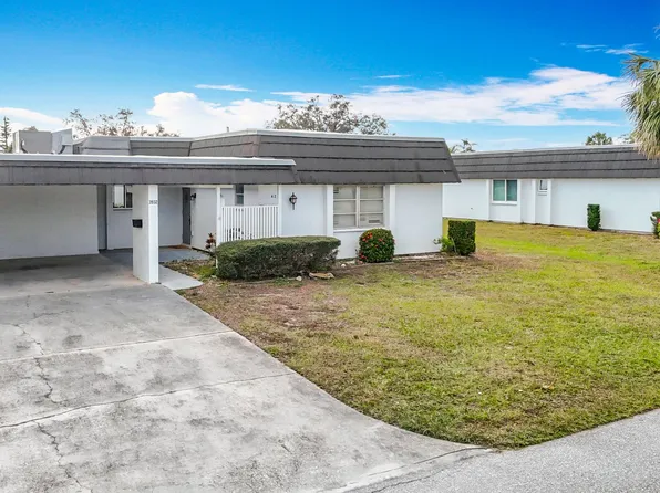 3932 Ashwood Ln #42, Sarasota, FL 34232