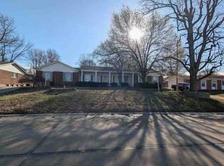 12830 Danube Dr, Florissant, MO