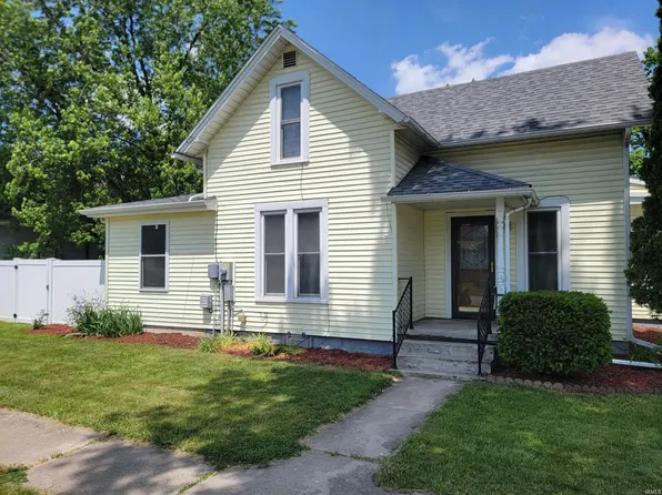 120 E 19th St, Auburn, IN 46706