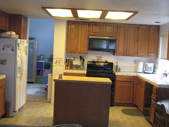 2nd image of 5609 Glen Oaks Dr
