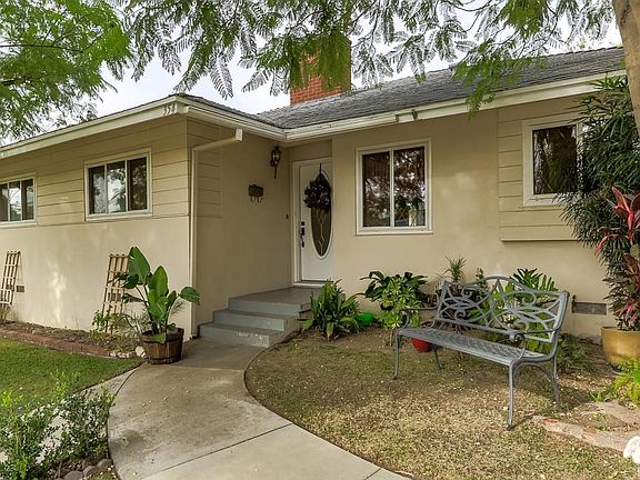 2nd image of 354 Sonora St