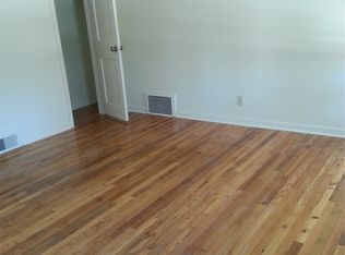 1486 Carew St, Springfield, MA 01104