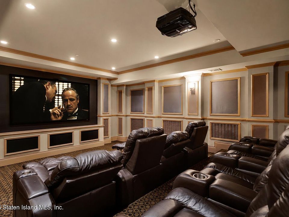 1st image of 40 Wakefield Rd