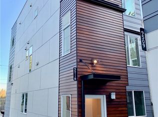 9511 B 8th Ave NW, Seattle, WA 98117