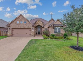 2144 Chestnut Oak Cir, College Station, TX 77845