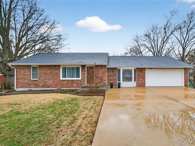 4632 Ringer Rd, Saint Louis, MO, 63129