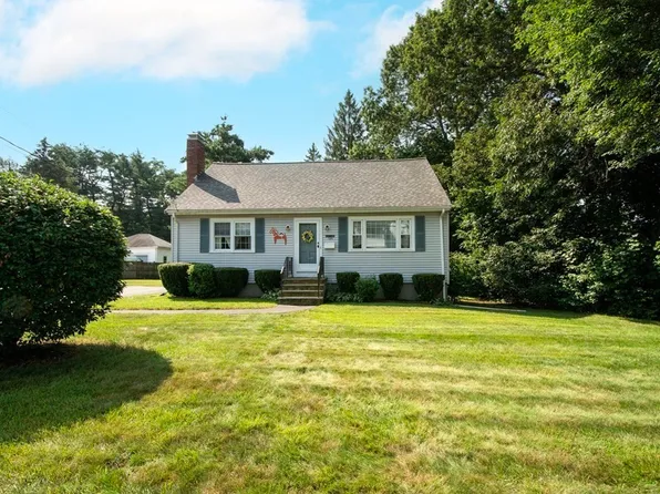 125 Edson St, Brockton, MA 02302