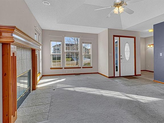 4th image of 1808 N Ashley Dr