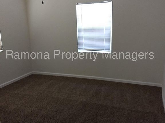 4th image of 3537 Meeker Ave