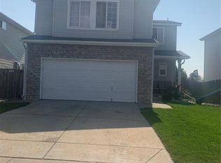 2033 Espana Way, Aurora, CO 80011