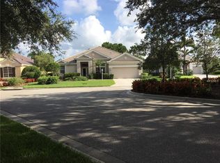 6526 Waters Edge Way, Lakewood Ranch, FL 34202