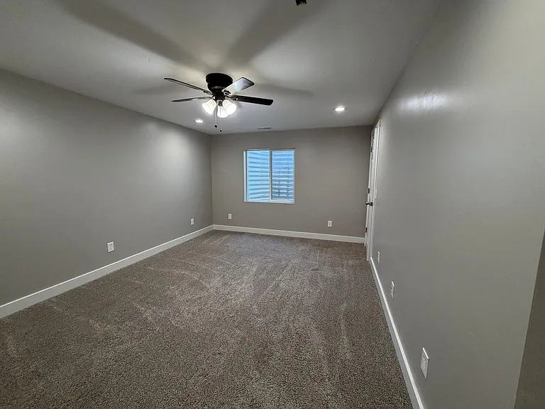 15154 S Battle Dr — Photo 35