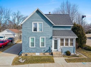 1914 S Oneida St, Appleton, WI 54915
