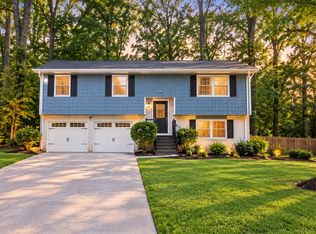 5902 Christopher Ln, Lithonia, GA 30058