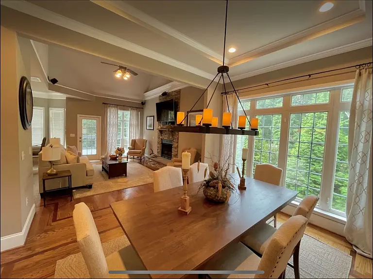 210 Brooks Dr — Photo 23