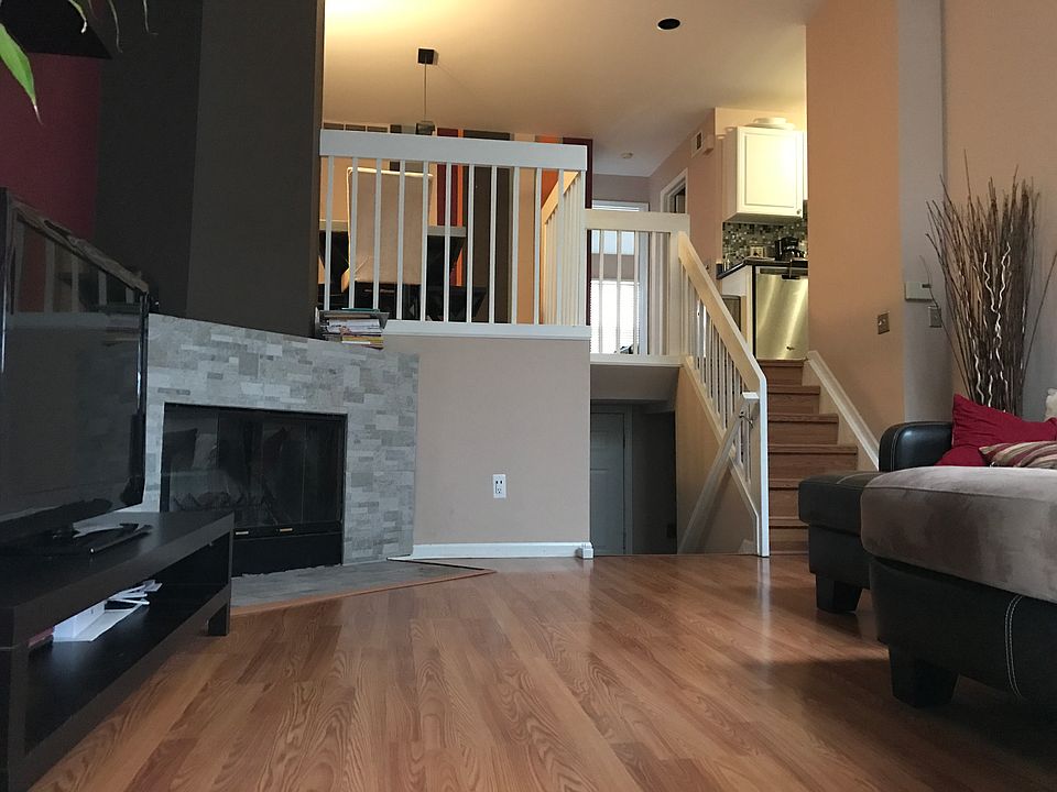 1st image of 1335 S Washington Ave #1