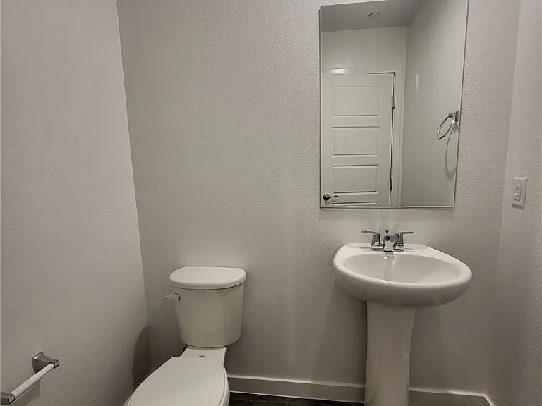 9832 Maple Pass Ave — Photo 6