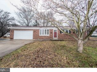 916 Bayard St, Bristol, PA 19007