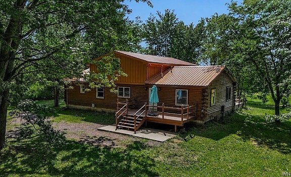 2nd image of 1685 Carmen Rd