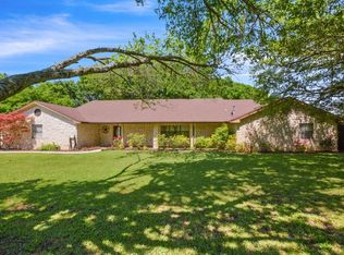 1502 S Us Highway 77, Rockdale, TX 76567