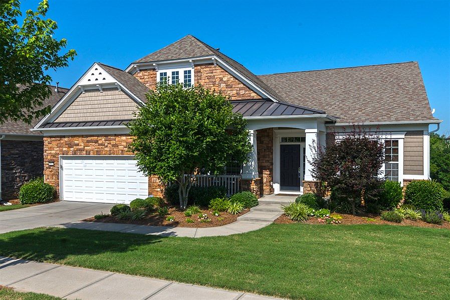 1st image of 39629 Rosebay Ct